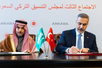 Türkiye ile Suudi Arabistan arasında diplomatik ve hususi pasaportlara vize muafiyeti anlaşması imzalandı!