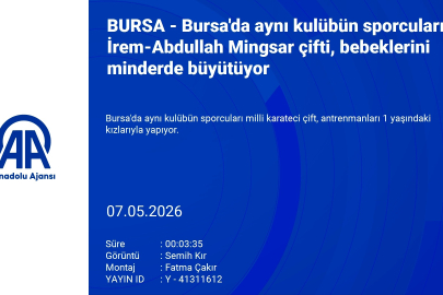 Bursa'da karateci çift bebeklerini minderde büyütüyor