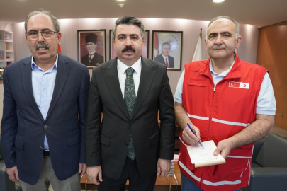 Bursa Yıldırım Belediye Başkanı Oktay Yılmaz’dan anlamlı bağış