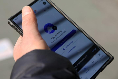 İran Teknoloji Bakanı Simayi'den ülkedeki internet kısıtlamalarına tepki