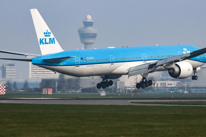 KLM kabin memuru hantavirüs şüphesiyle hastaneye kaldırıldı