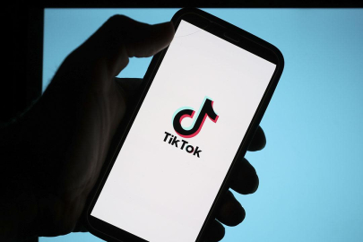 TikTok algoritması Cumhuriyetçi içerikleri öne çıkardı