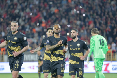 Trendyol 1. Lig'de play-off yarı finali belli oldu: Süper Lig için 3 takım kaldı