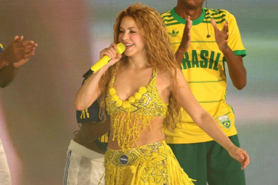 Shakira geri döndü! 2026 Dünya Kupası resmi şarkısı tanıtıldı...