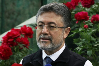 Bakan Yumaklı: Yılda 2 milyar adet süs bitkisi üretiyoruz