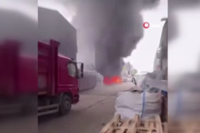 Bursa'da geri dönüşüm deposunda korkutan yangın