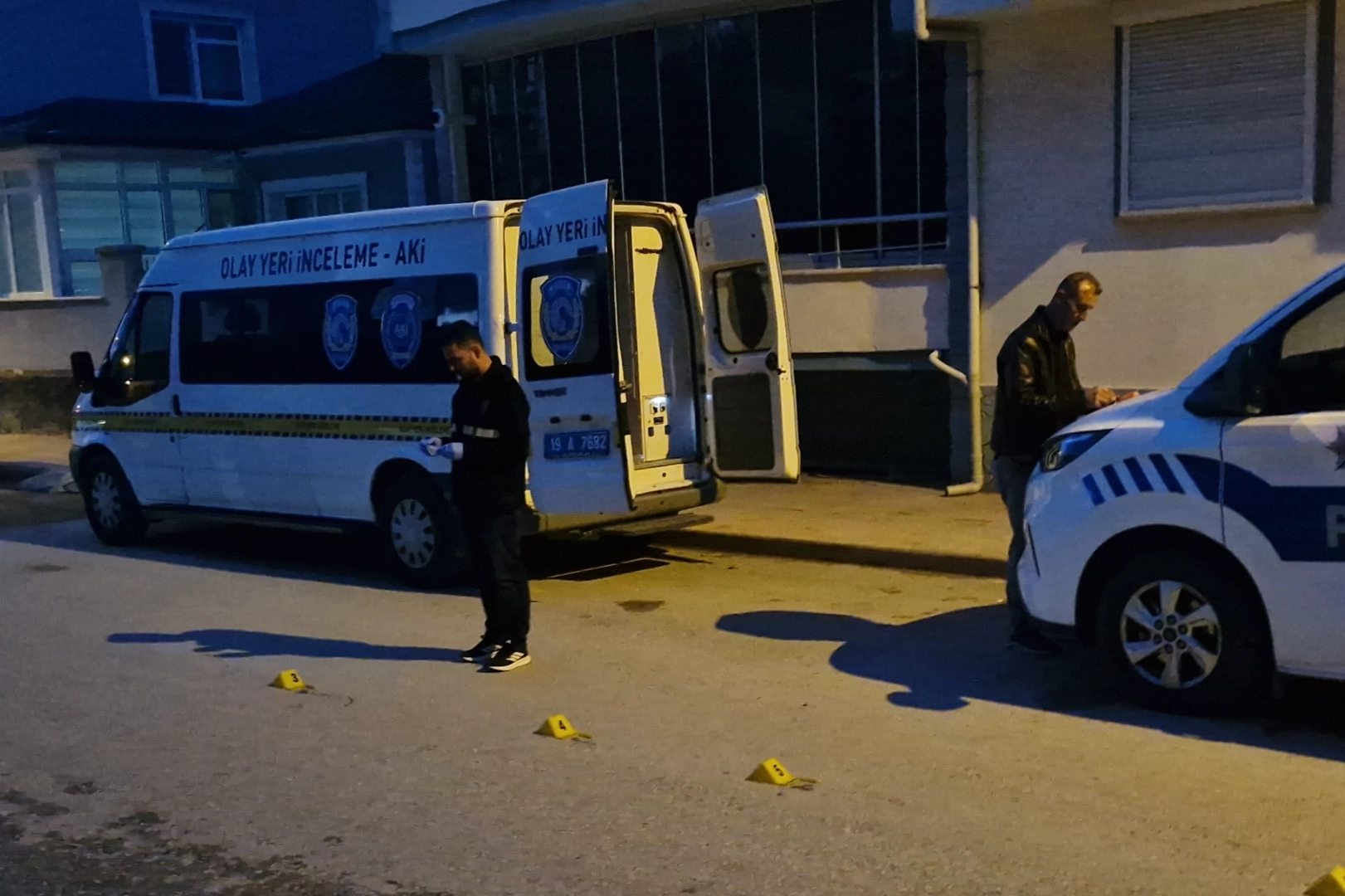Çorum'da bir kişi bıçakla yaralandı