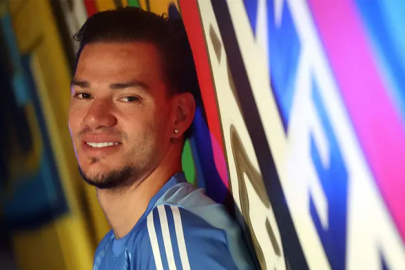 Ederson'un menajerinden Fenerbahçe'ye piyango