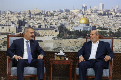 Bakan Fidan'dan Hamas Siyasi Büro Üyesi Hayye'ye taziye ziyareti