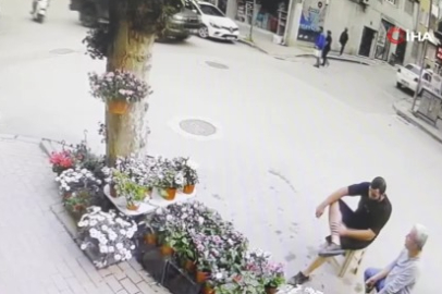 Bursa'da otomobil ile motosiklet kafa kafaya çarpıştı: 1 yaralı