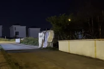 İstanbul Büyükçekmece’de parkta bıçaklı kavga: 2 yaralı