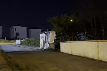 İstanbul Büyükçekmece’de parkta bıçaklı kavga: 2 yaralı