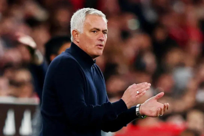 Mourinho, Real Madrid'de! İşte anlaşmanın detayları...