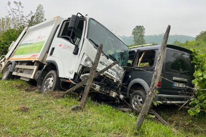 Ordu'da çöp kamyonu ile otomobil çarpıştı: 3 yaralı