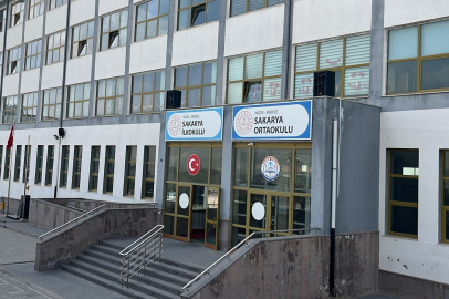 Niğde'de 27 öğrenci yedikleri yemekten rahatsızlandı