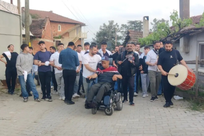 Bursa'da engelli bireye temsili asker eğlencesi yapıldı