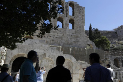 İddia: Yunanistan'dan borçları için Akropolis'in satılması istendi