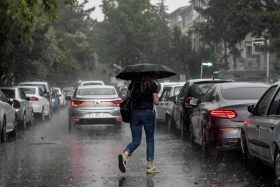 Meteoroloji'den Bursa'ya kritik uyarı: Fırtınaya dikkat! Gök gürültülü sağanak yağış... (13 Mayıs 2026 Hava Durumu)