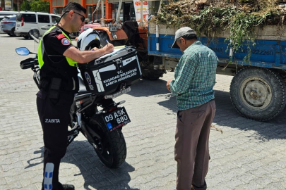 Aydın'da hafriyat taşırken yolu kirletti, cezadan kaçamadı