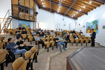 Bursa Büyükşehir’den evcil hayvan işletmelerine eğitim