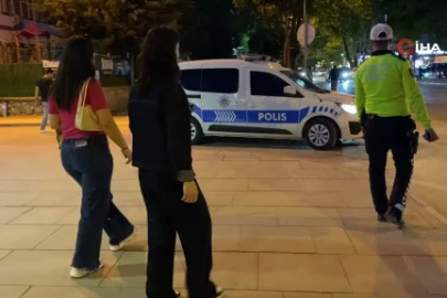 Bursa'da ATM'de unutulan parayı görüp polise teslim etti