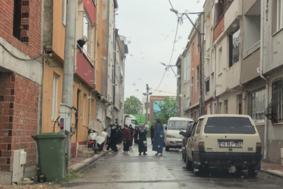 Bursa'da balkondan düşen kadın ağır yaralandı
