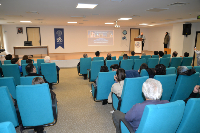 Bursa'da "Şarkın İncisi Semerkand Konferansı" düzenlendi