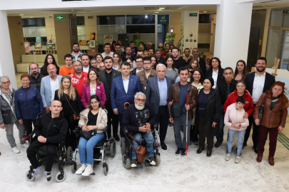 Bursa Nilüfer'de sloganlar engelleri aşmak için yükseldi
