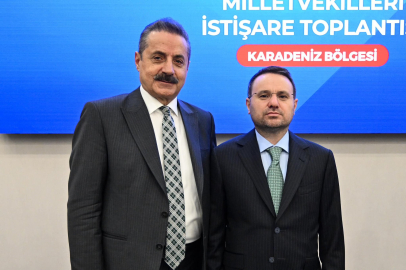 Faruk Çelik: Artvin ile ilgili sorun ve ihtiyaçları ayrıntılı şekilde istişare ettik