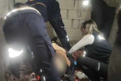 Sivas'ta asansör boşluğuna düşen kadın yaralandı