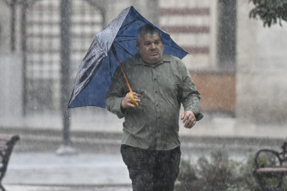 Bursa'da hafta sonu hava nasıl olacak? Kuvvetli sağanak yağış kapıda... (15 Mayıs 2026 Hava Durumu)