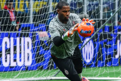 Chelsea'den Maignan'ya kanca