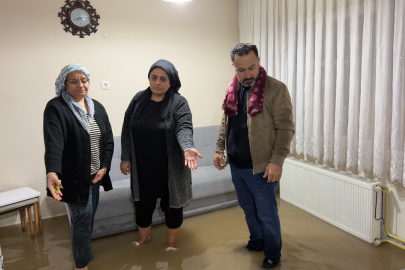 Tokat Zile'de yağmur sonrası evleri su bastı, vatandaşlar altyapı sorununun çözülmesini istedi