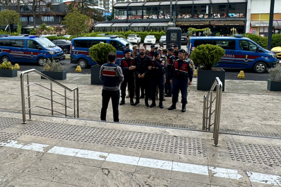 Trabzon merkezli siber dolandırıcılık operasyonunda gözaltına alınan şüphelilerden 11'i tutuklandı