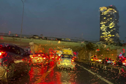AKOM tarih vererek uyardı! İstanbul'a şiddetli sağanak geliyor...