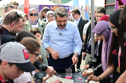 Bursa'da gençler bilim ve teknoloji festivalinde buluştu