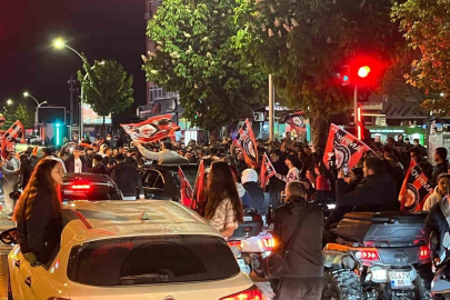 Çorum FK finale çıktı, kent sevinçten sokağa döküldü