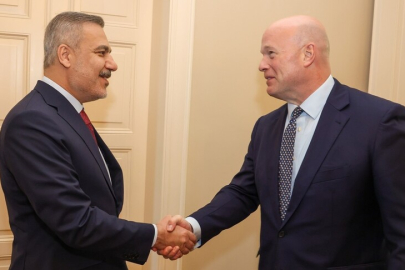 Dışişleri Bakanı Fidan, ABD'nin NATO nezdinde Daimi Temsilcisi Whitaker ile görüştü