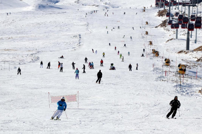 Erciyes Kayak Merkezi, bu sezon 3 milyon 300 bin ziyaretçiyi ağırladı