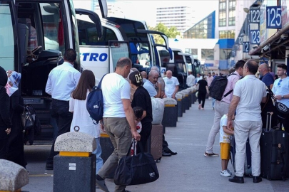 İstanbul'da bayram öncesi otobüs biletleri bitti, ek seferlerin satışına başlandı