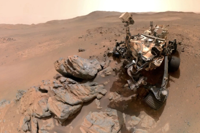 NASA'nın Mars'taki ‘Perseverance’ keşif aracı kendi fotoğrafını çekti