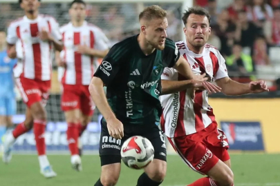 Antalyaspor, Süper Lig'e veda etti! Kırmızı-beyazlılara galibiyet yetmedi