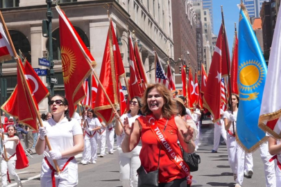 New York'ta 43. Türk Günü Yürüyüşü coşkuyla kutlandı