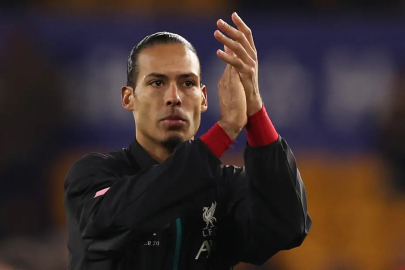 Ömer Bayram Van Dijk'ın Galatasaray'a transferi için olay ifade kullandı