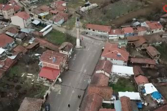 Bursa'da camisiz minare, mahallenin sembolü oldu!