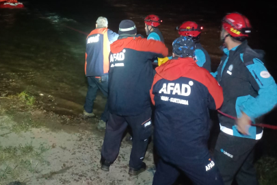 Bursa'da derede mahsur kalan 4 kişi kurtarıldı