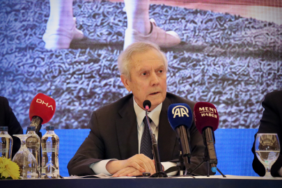 Fenerbahçe Kulübü Başkan Adayı Aziz Yıldırım, Bursa'da konuştu