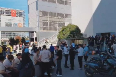 İstanbul'da AVM'de yangın! Vatandaşlar tahliye edildi