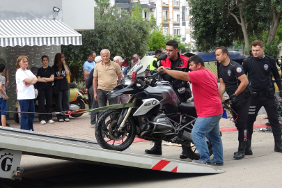 Antalya'da yunus timleri kaza yaptı: 2 polis yaralı