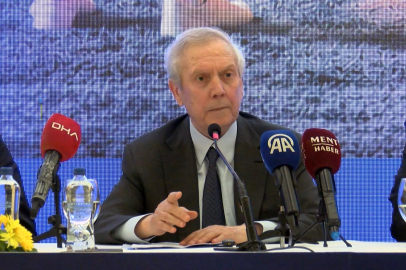 Aziz Yıldırım Bursa'da açıkladı: Önceliğimiz iki santrfor almak